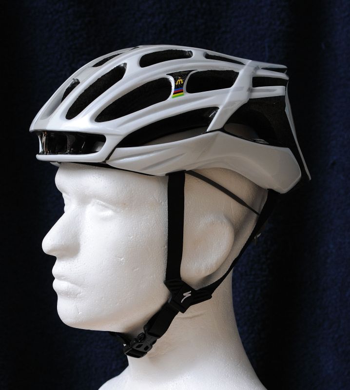 premier bal Psychiatrie Review: Specialized S3 helm | Fiets.nl - Race en MTB website