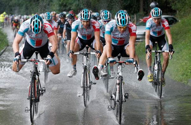 Fietsen in de regen: zes tips! | Fiets.nl Race en MTB